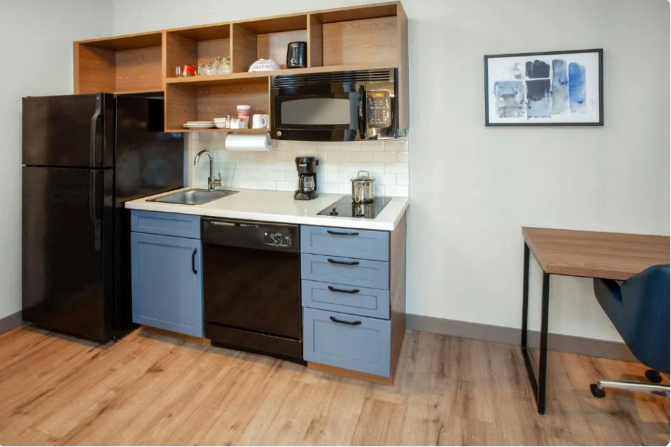 Candlewood Suites, AL