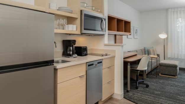 TownePlace Suites,CA