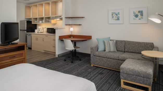 TownePlace Suites,CA